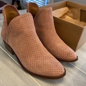 Lucky Brand ankle boots Blush